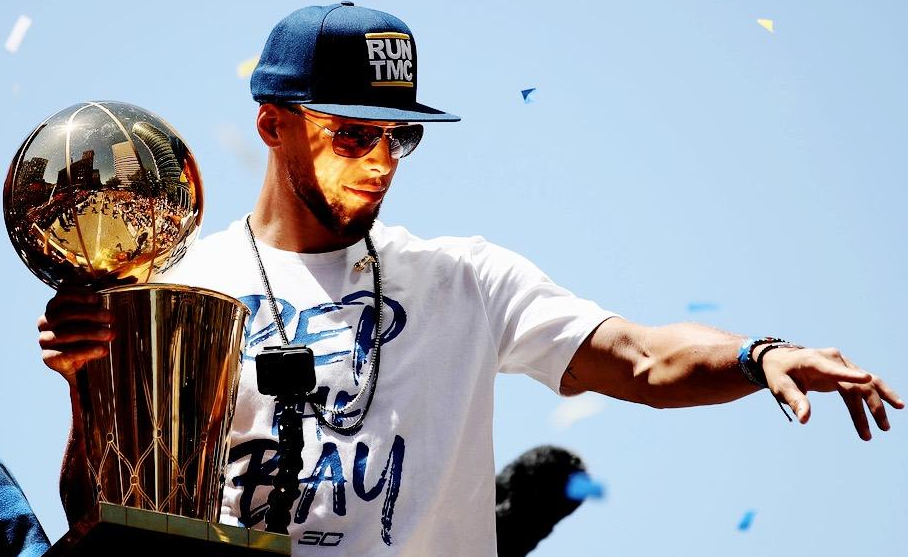 杨瀚森战火箭前瞻：上场稳了！时间+数据精准预测